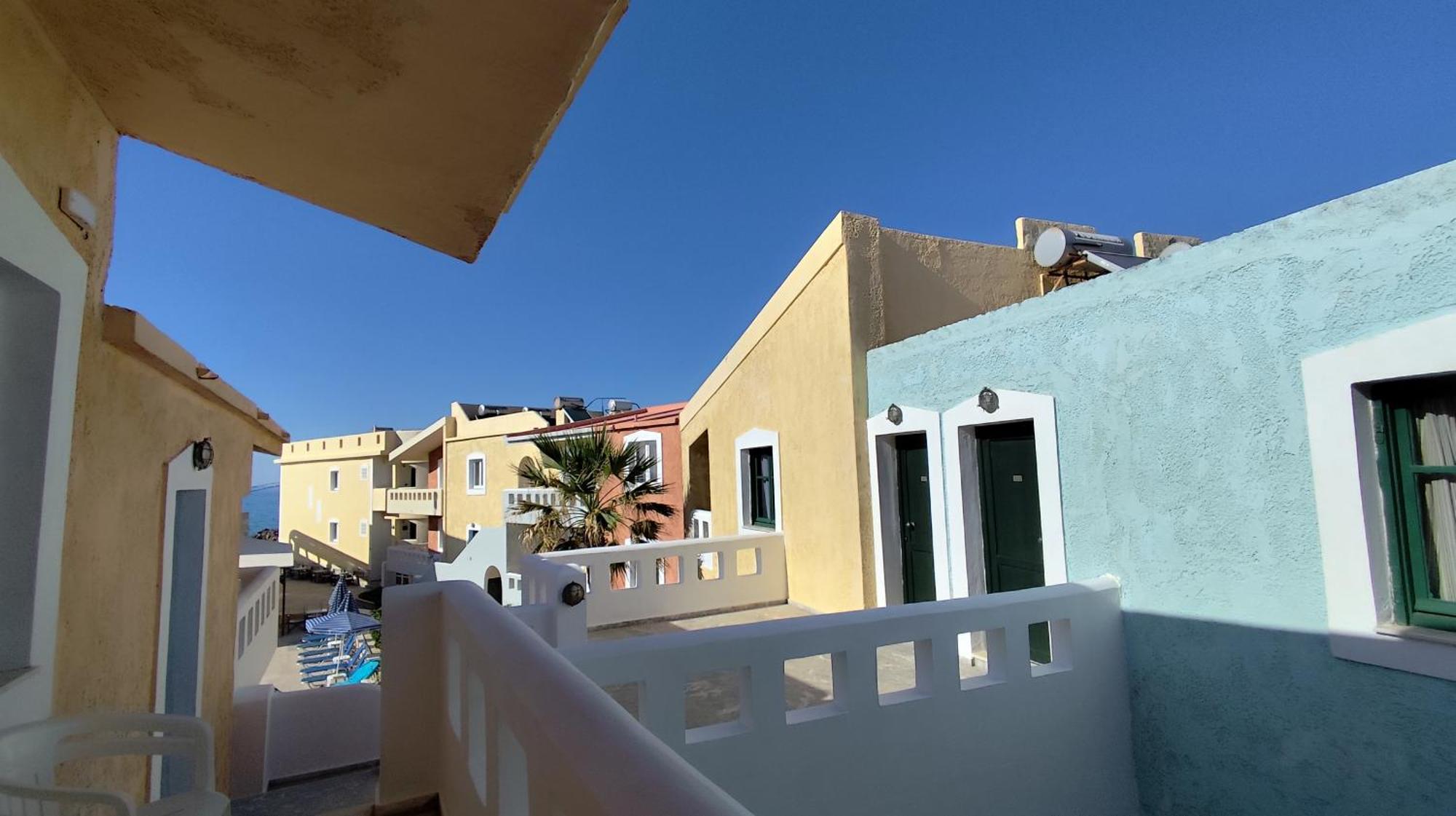 Niros Beachfront Aparthotel Kokkini Hani Luaran gambar