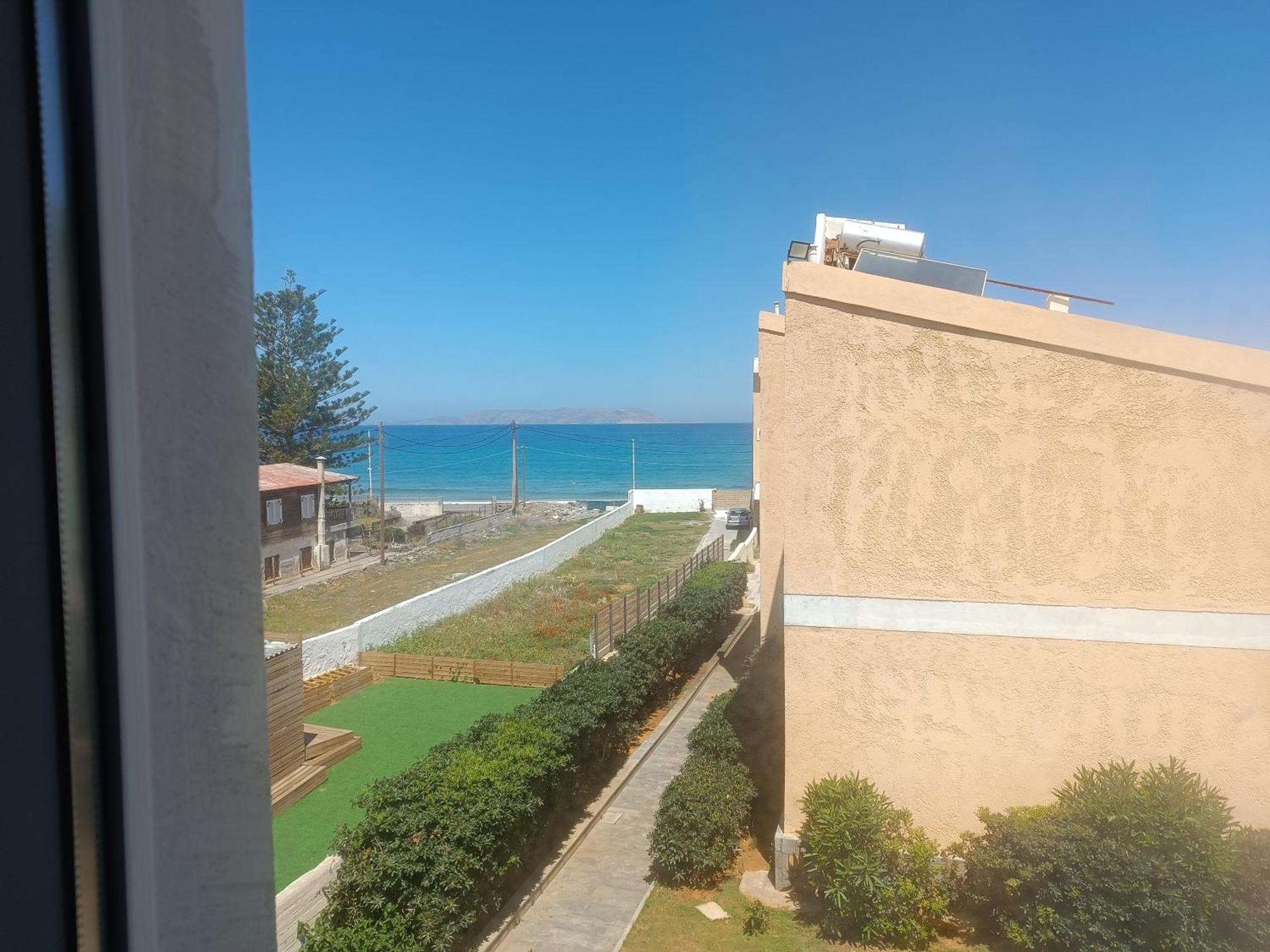Niros Beachfront Aparthotel Kokkini Hani Bilik gambar