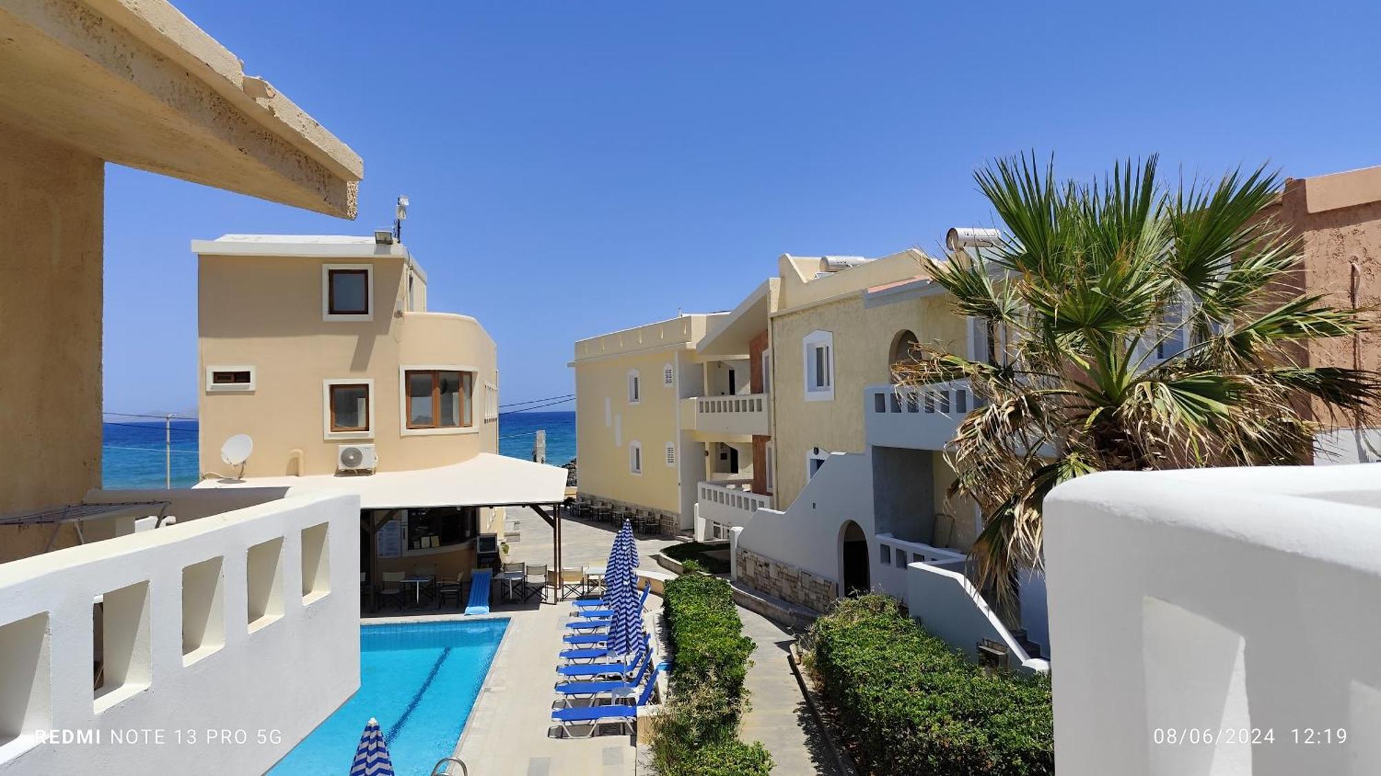 Niros Beachfront Aparthotel Kokkini Hani Luaran gambar