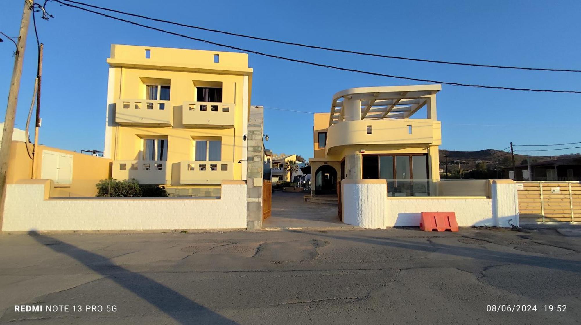 Niros Beachfront Aparthotel Kokkini Hani Luaran gambar