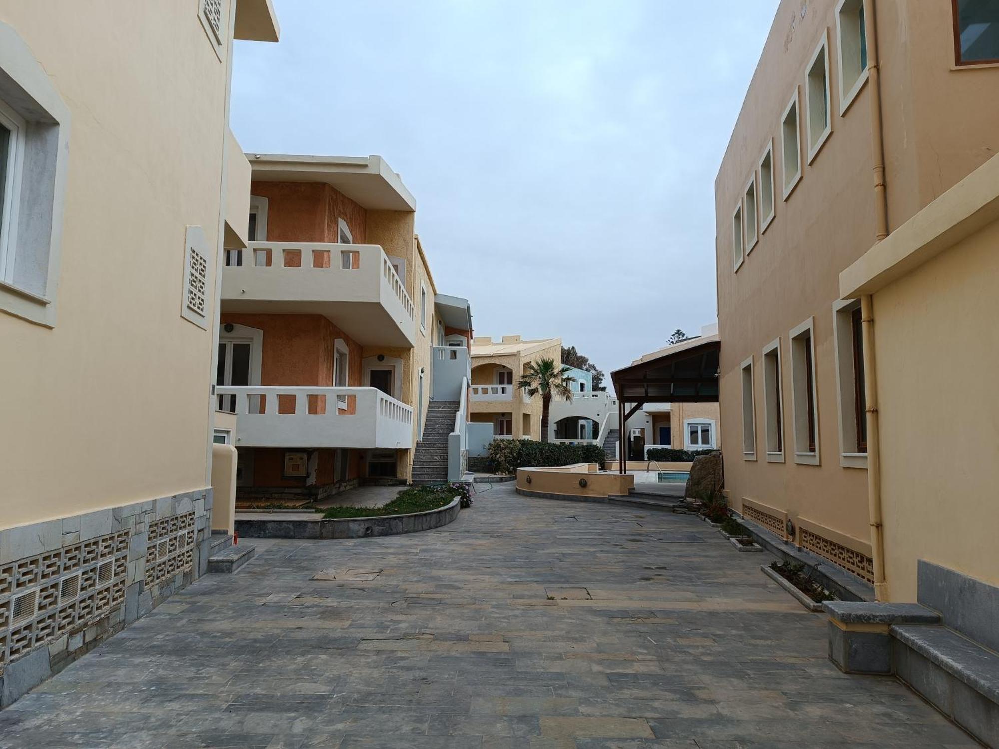 Niros Beachfront Aparthotel Kokkini Hani Luaran gambar